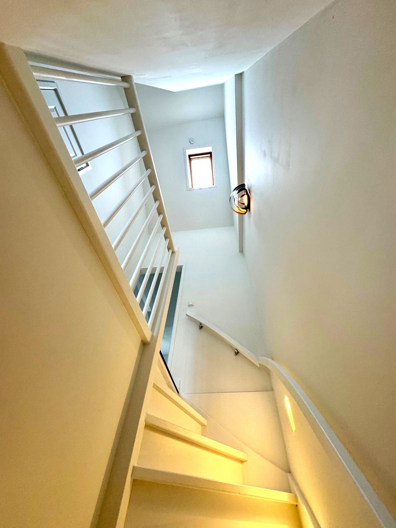 Foto 15 van Weversstraat 11