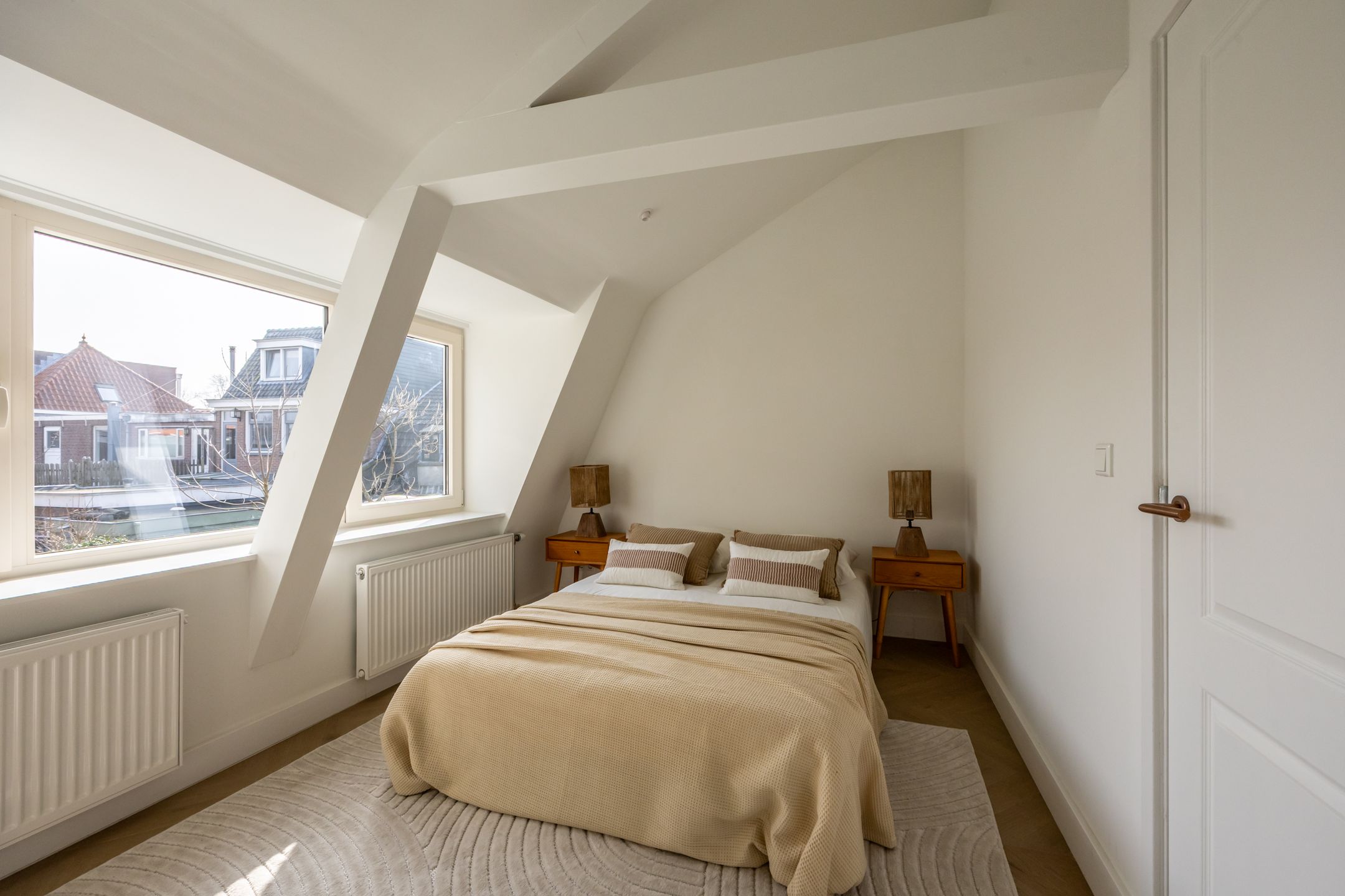 Foto 27 van Weversstraat 11