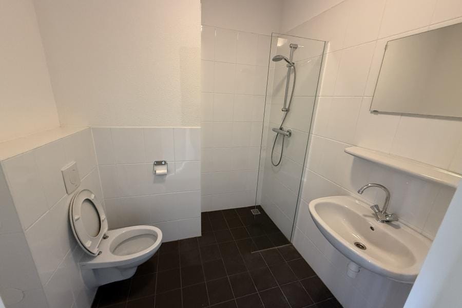 Foto 13 van August Allebéplein 734