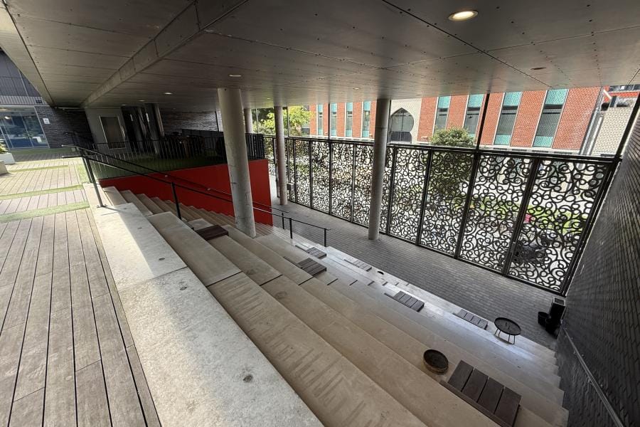 Foto 16 van August Allebéplein 734