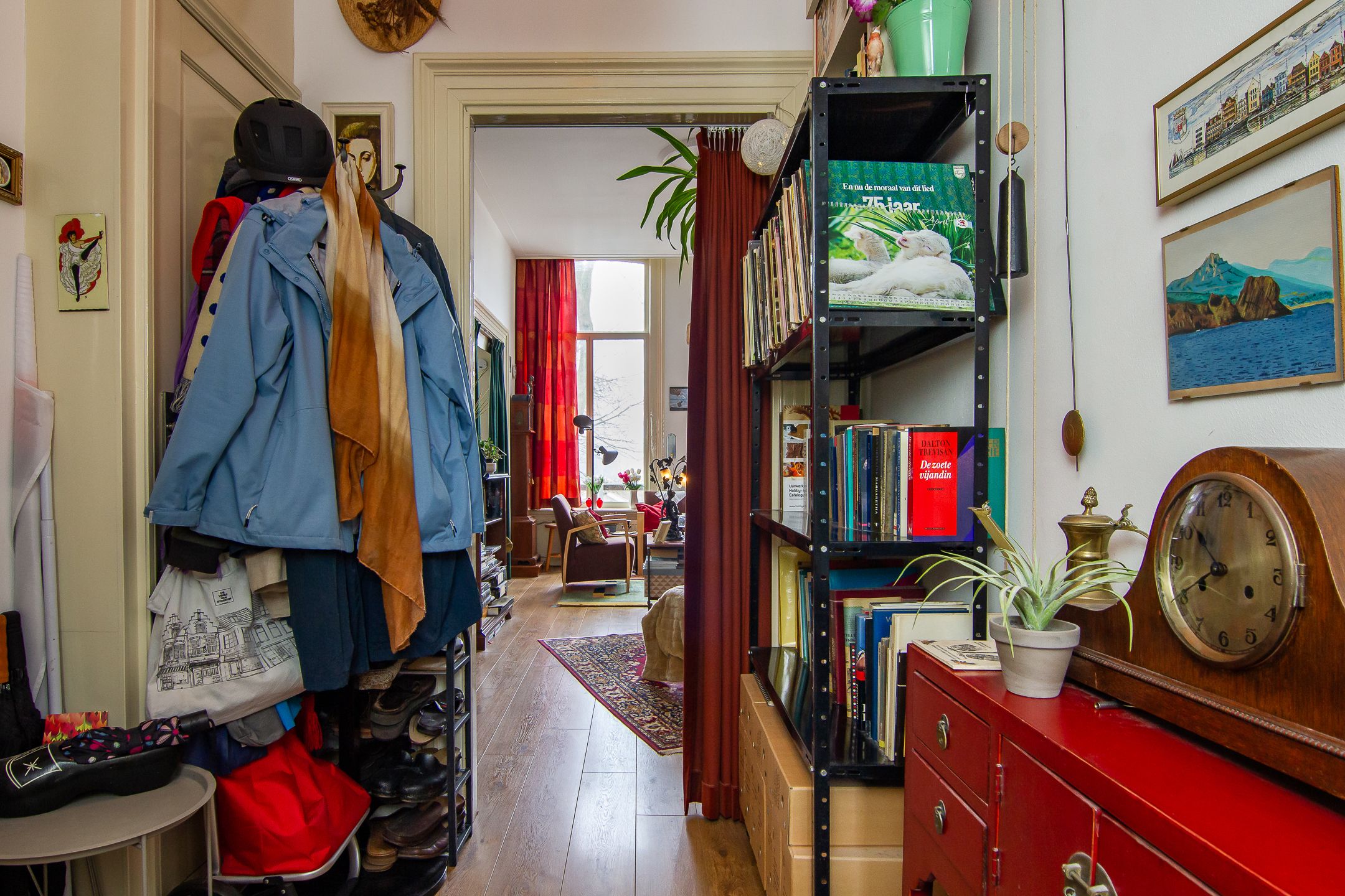 Photo 6 of Kruisweg 6-A