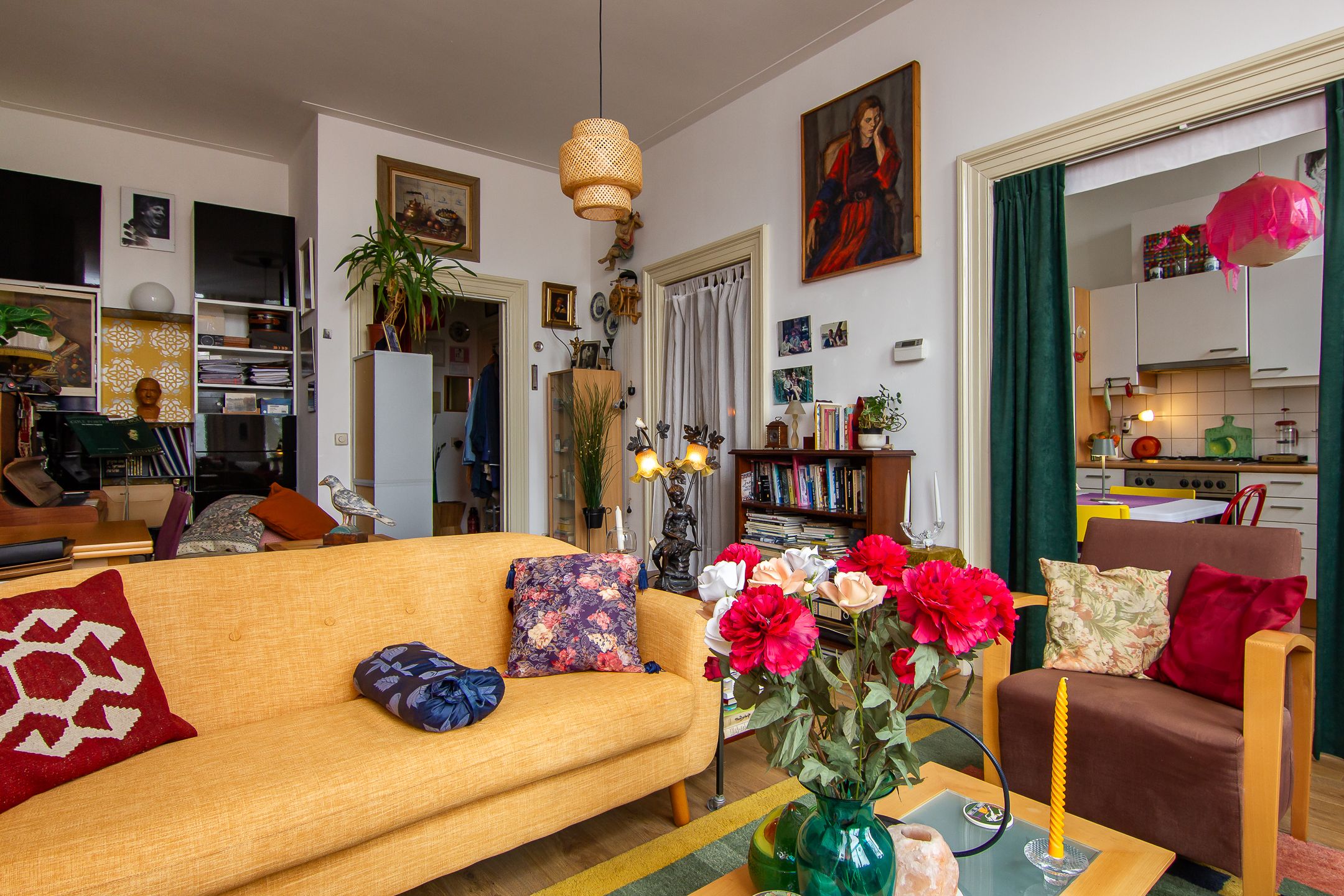 Photo 12 of Kruisweg 6-A