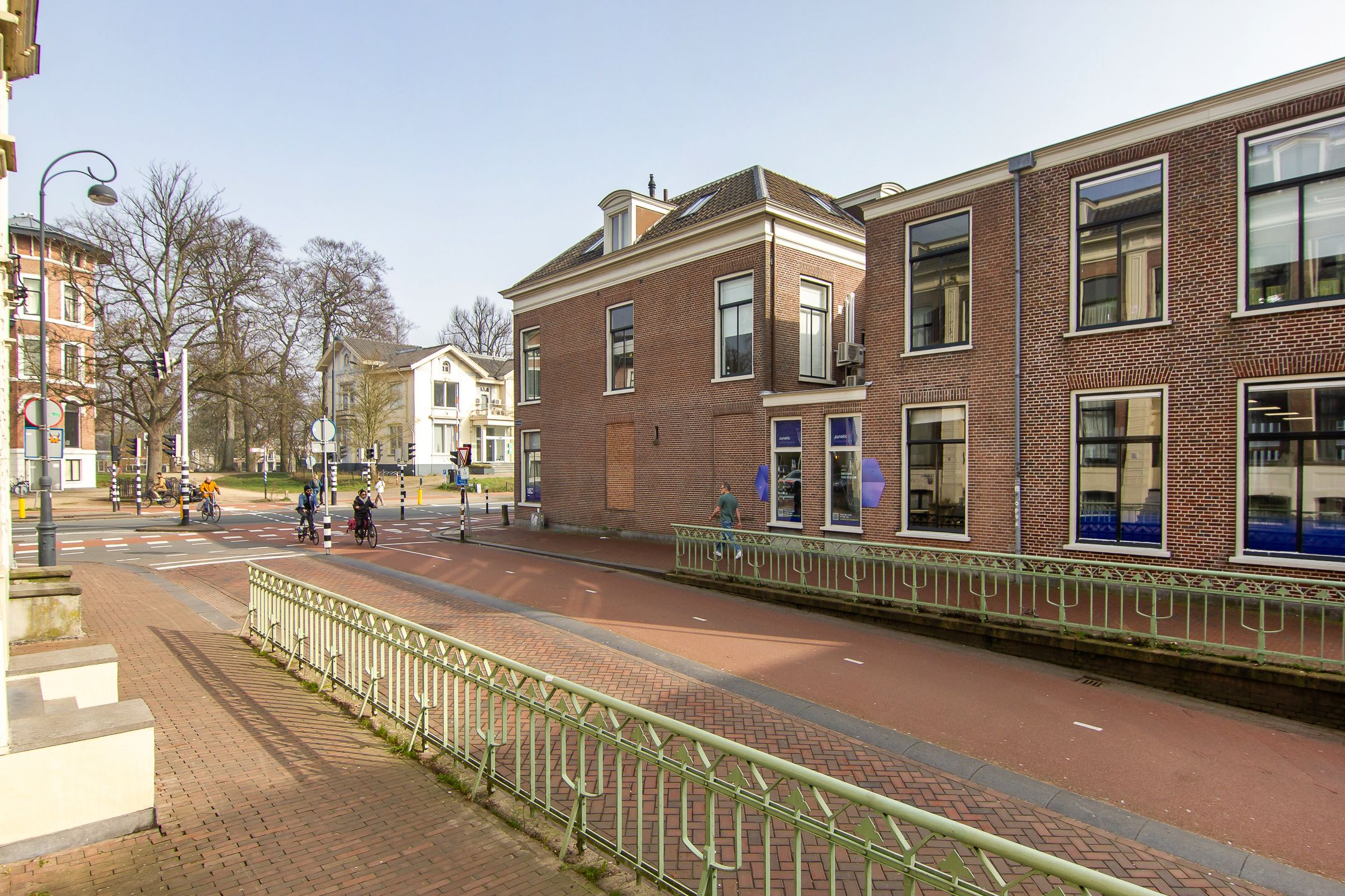 Photo 39 of Kruisweg 6-A