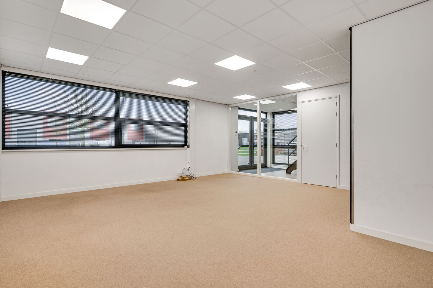 Bekijk foto 5 van Randweg-Zuid 36