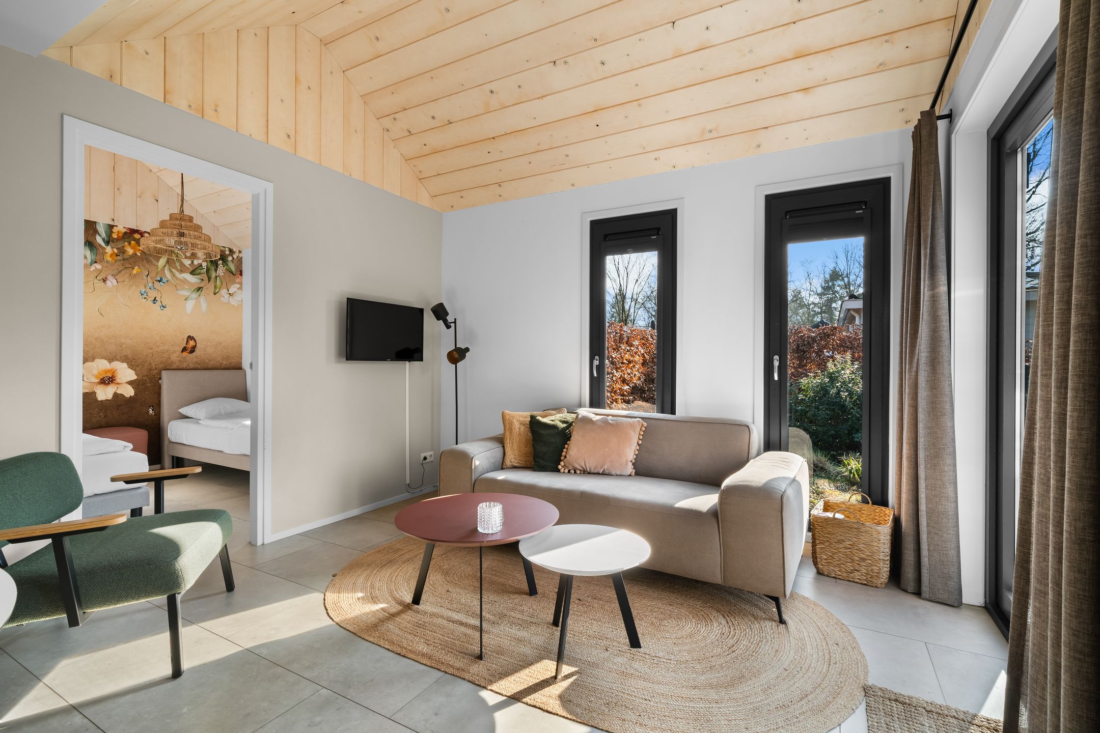 Foto 3 van Veldkampweg 2-J8