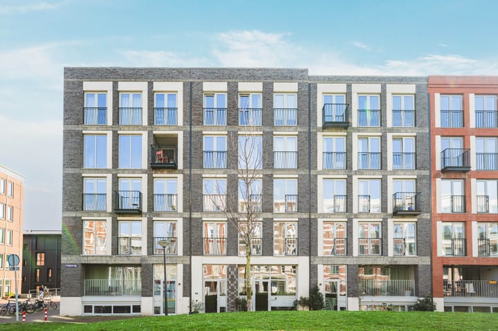 Photo 2 of Memeleiland 131