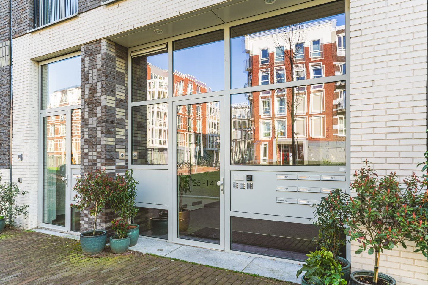 Photo 34 of Memeleiland 131