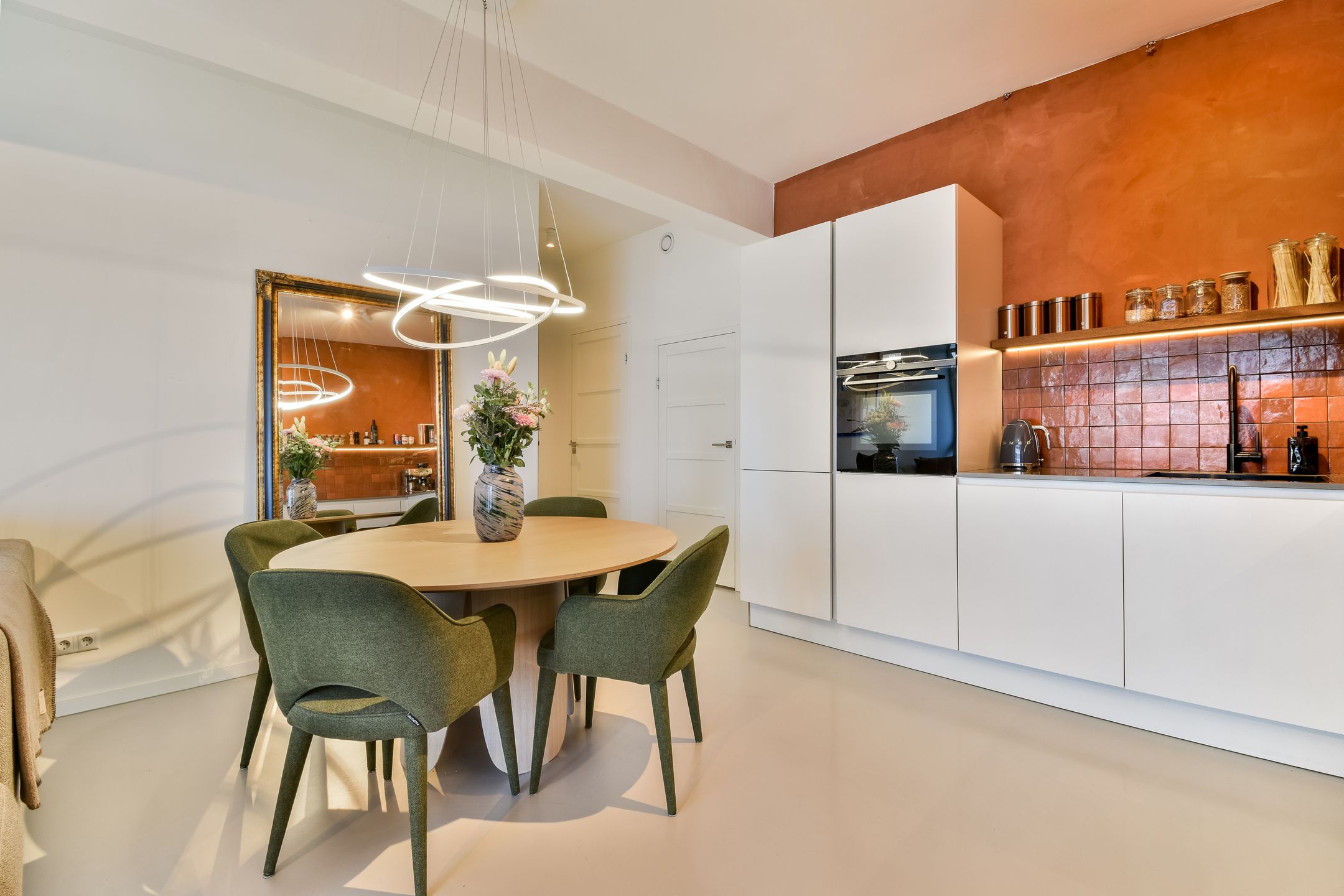 Photo 12 of Haarlemmerweg 376