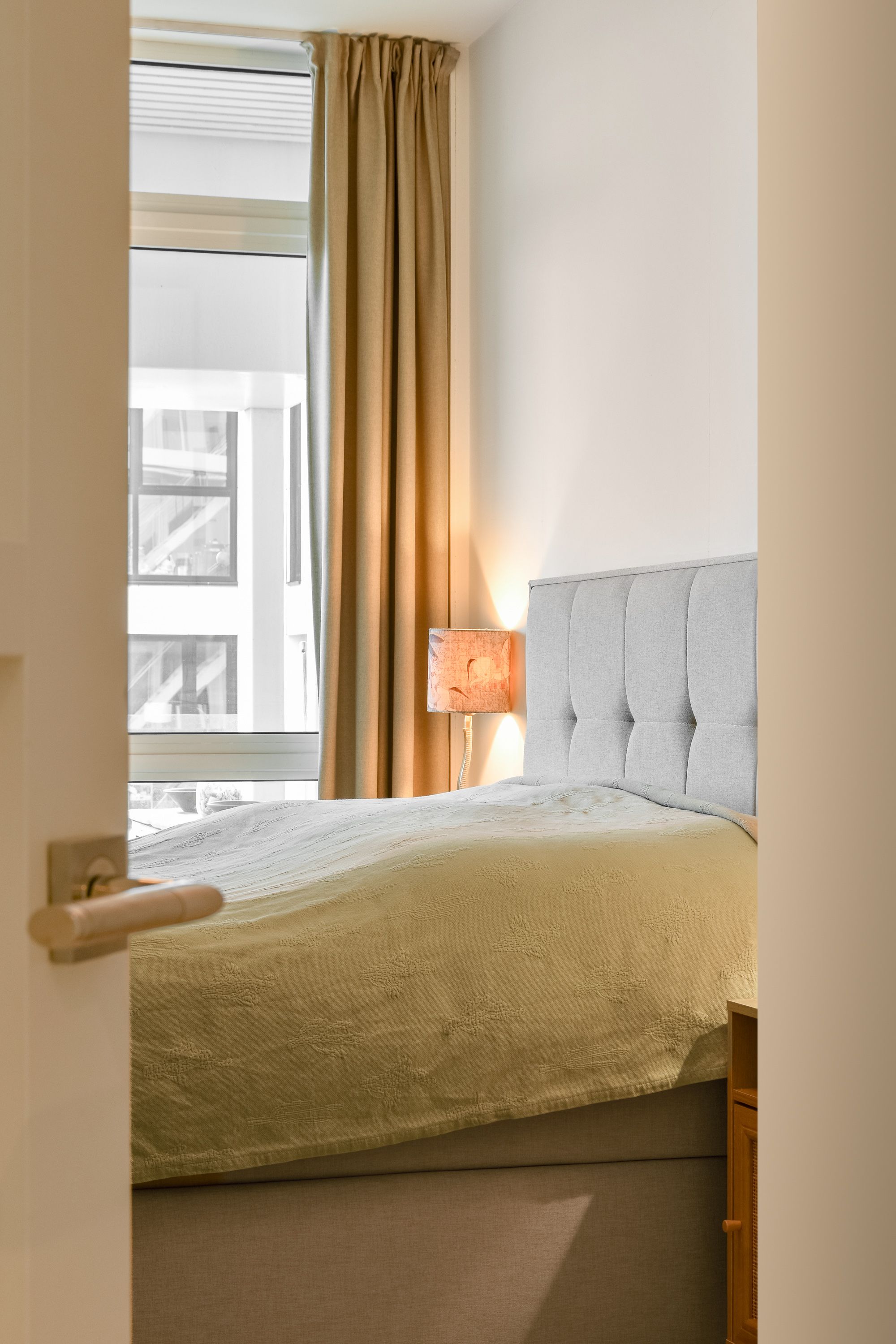 Photo 15 of Haarlemmerweg 376