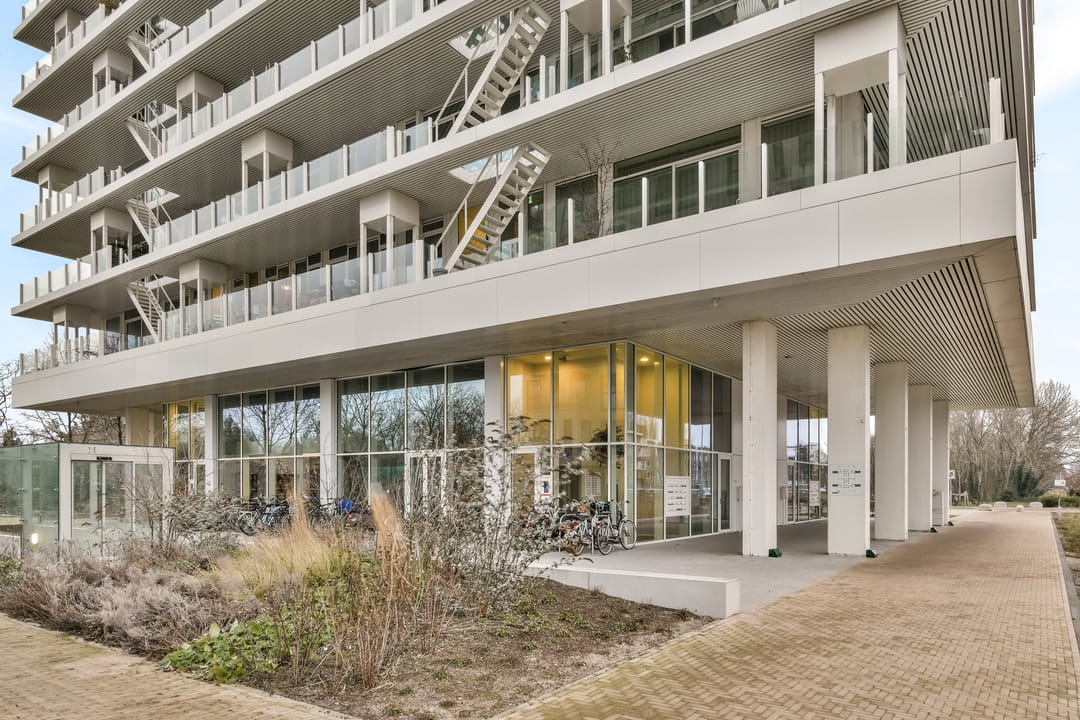 Photo 22 of Haarlemmerweg 376