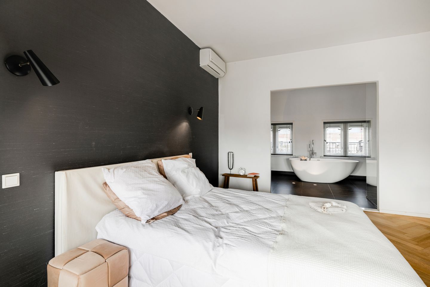 Foto 29 van Calandstraat 58-E