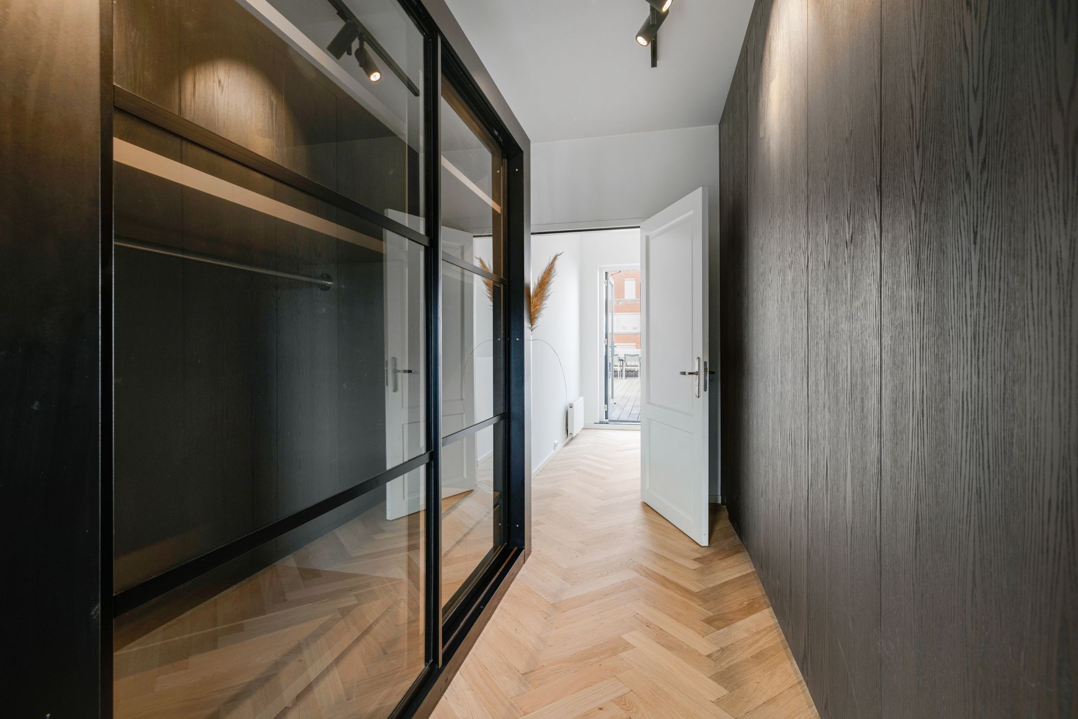 Foto 36 van Calandstraat 58-E