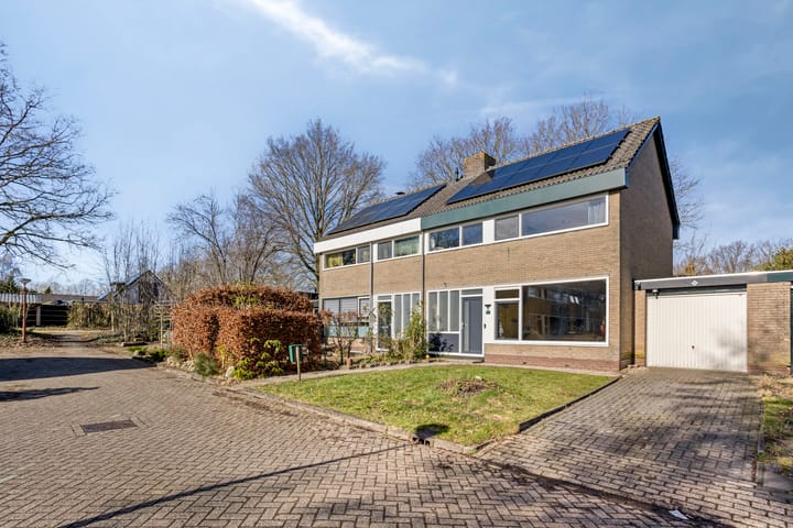 Photo 3 of Menninge 36