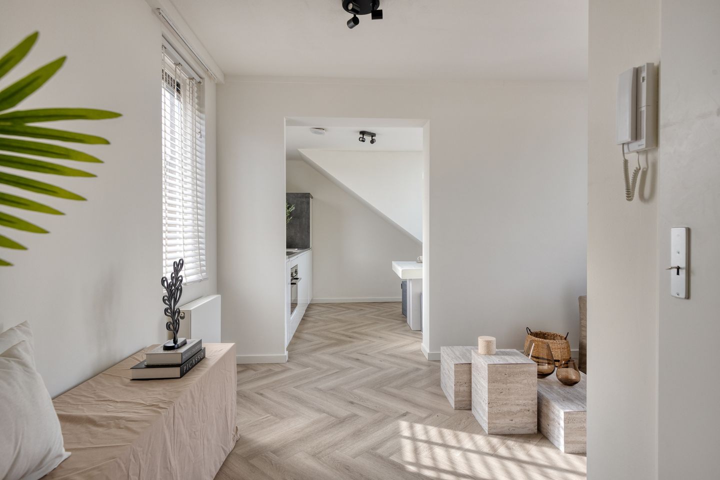 Photo 5 of Basisveenstraat 11-B