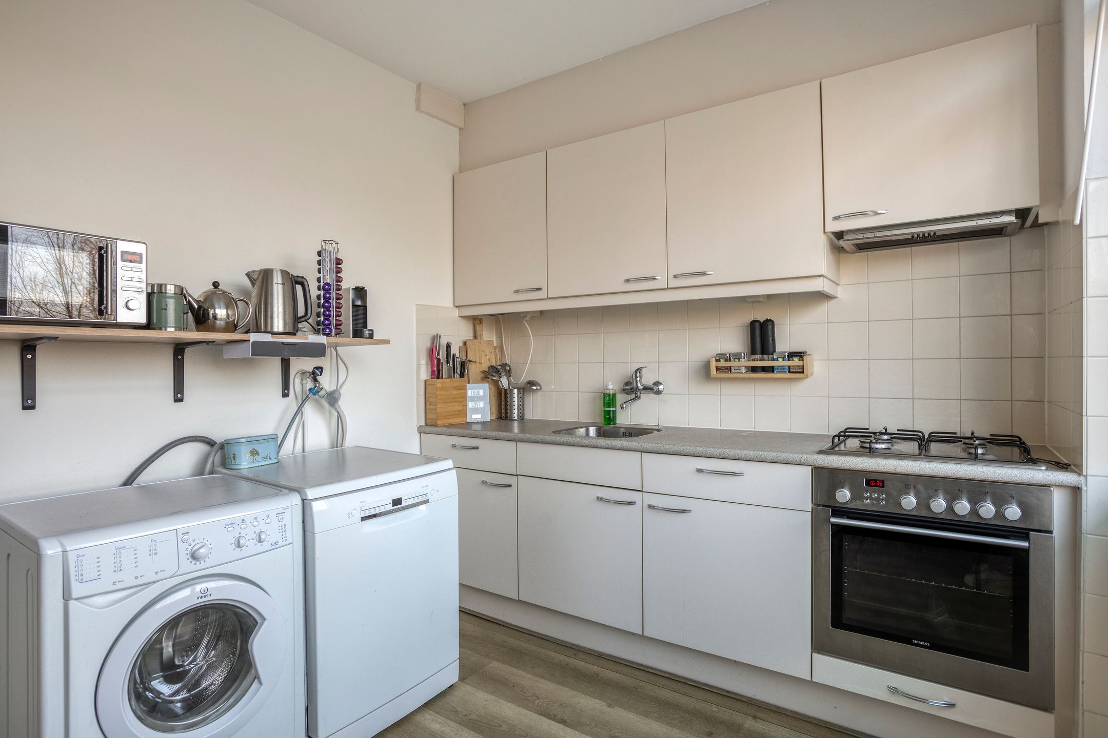 Photo 21 of Rivierenlaan 165