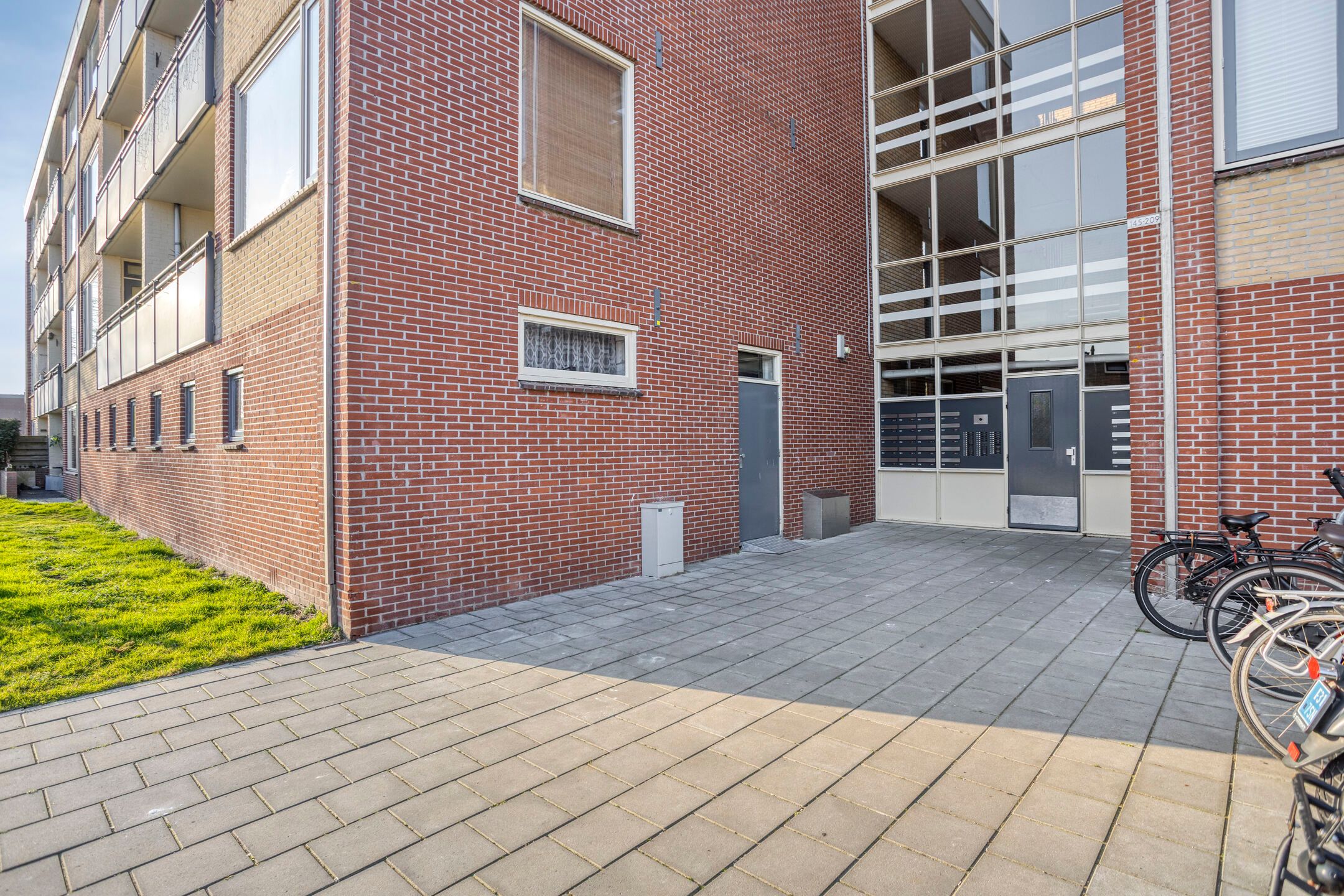 Photo 6 of Rivierenlaan 165