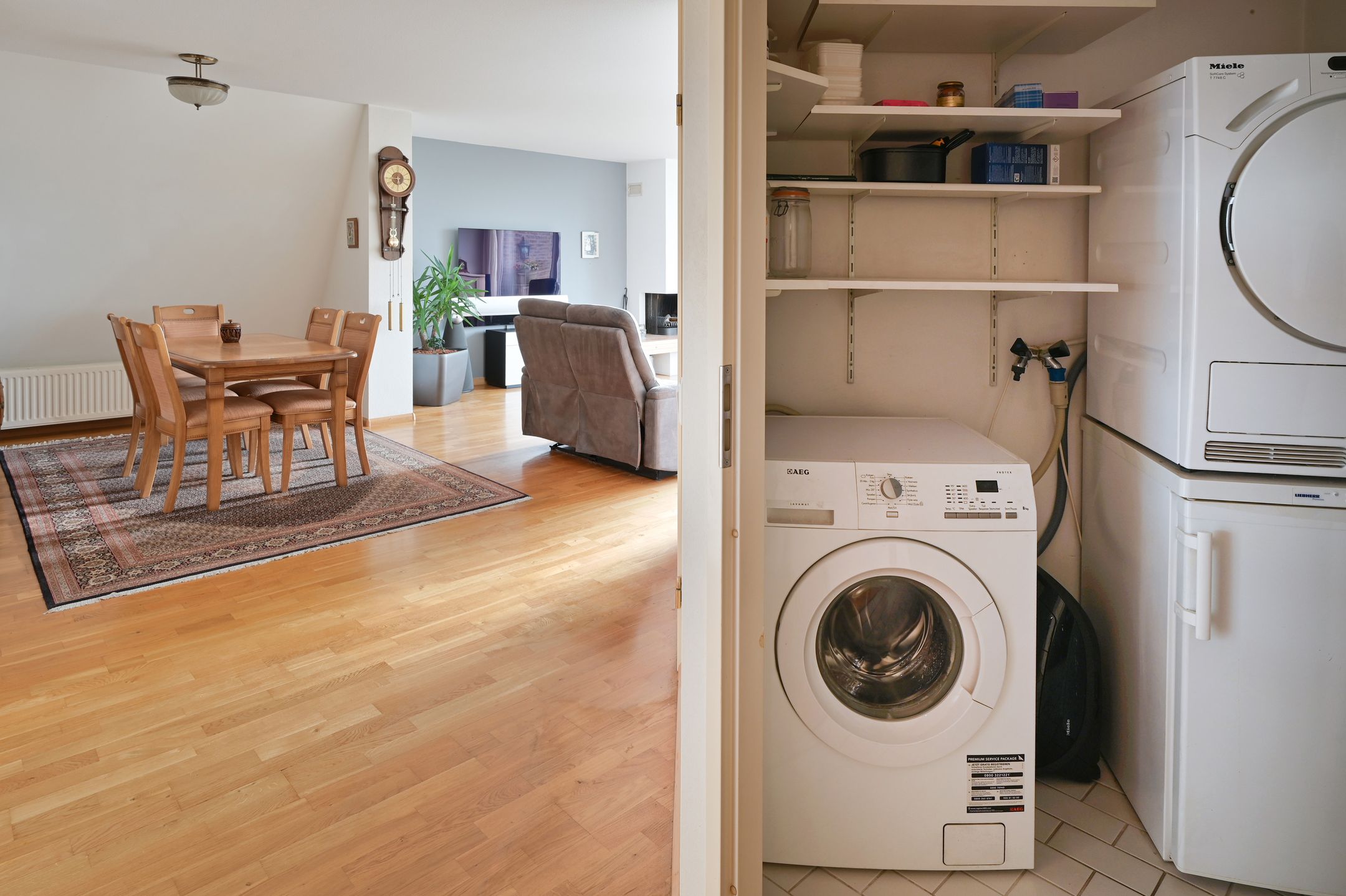 Photo 15 of Blomstraat 10