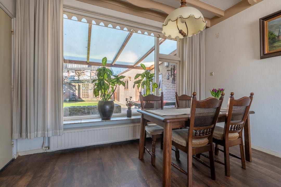 Photo 11 of Schoolstraat 26