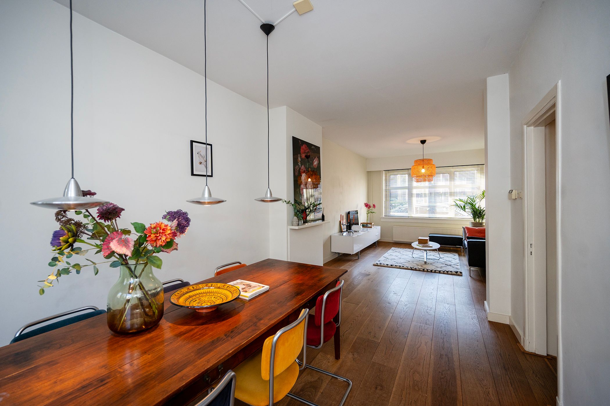 Foto 3 van Paramariboplein 24