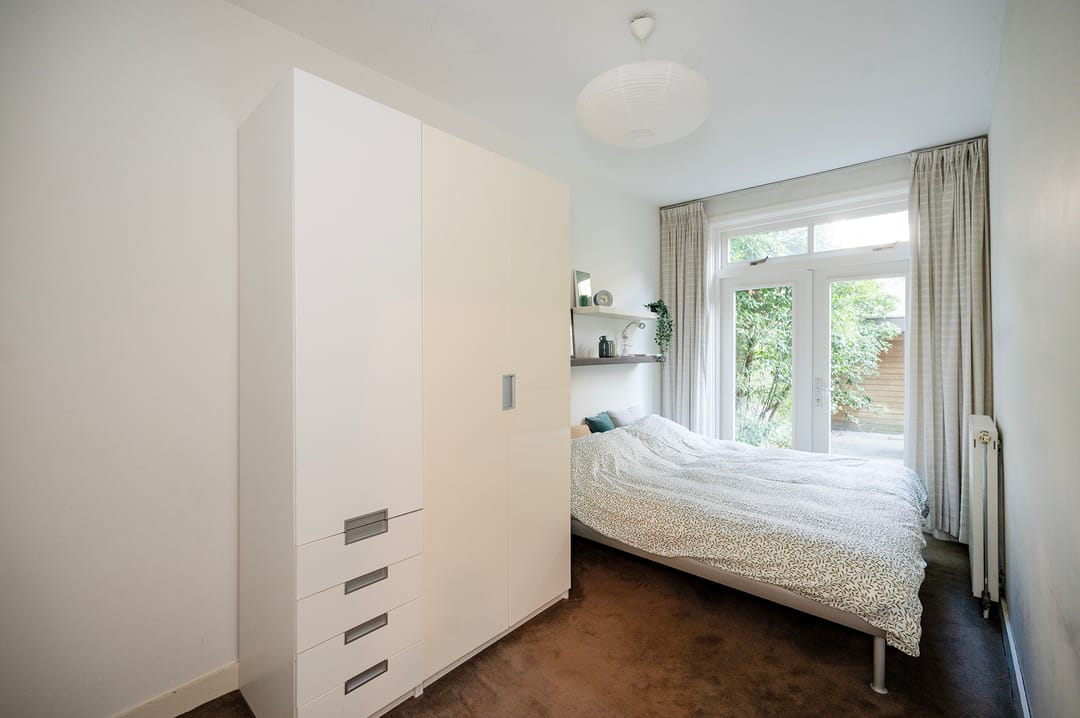 Foto 13 van Paramariboplein 24