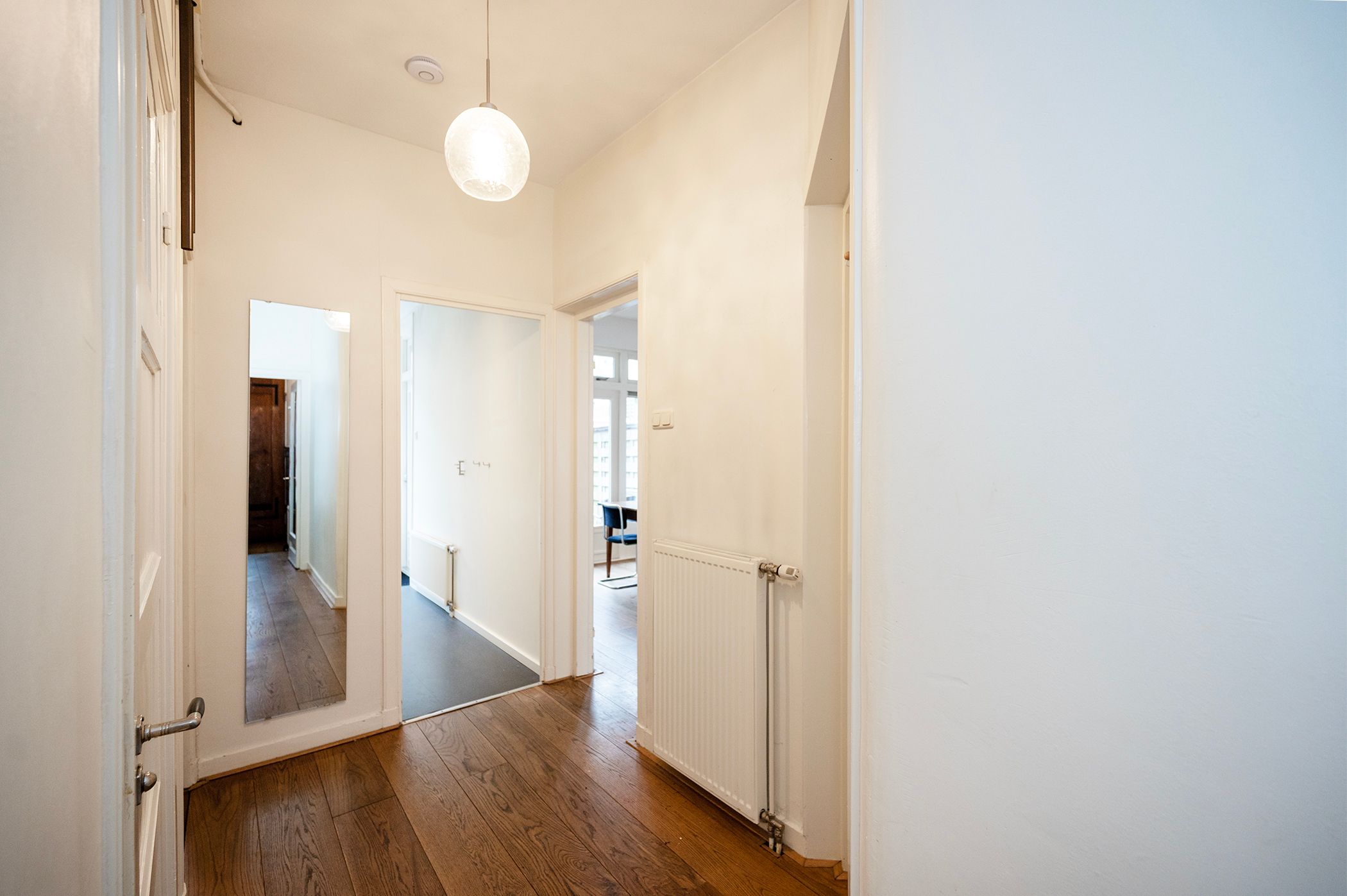 Foto 15 van Paramariboplein 24