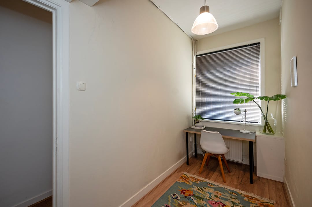 Foto 16 van Paramariboplein 24