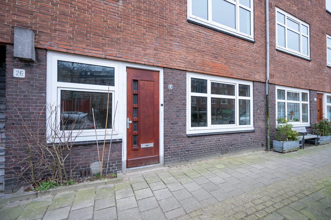 Foto 28 van Paramariboplein 24