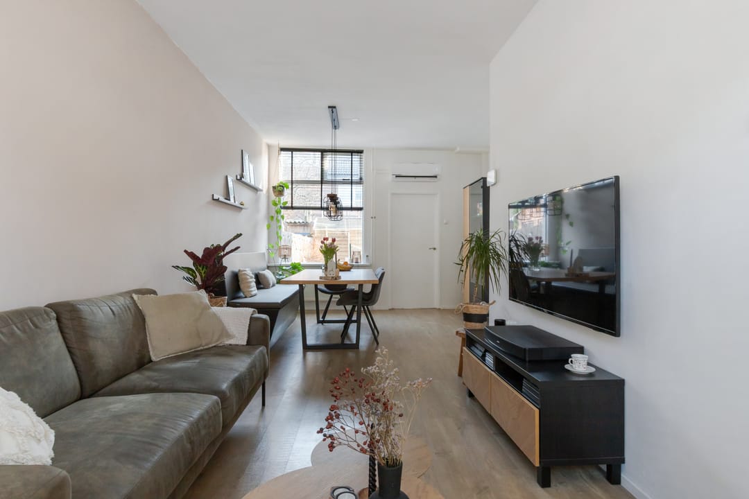 Photo 8 of P.C. Bothstraat 28