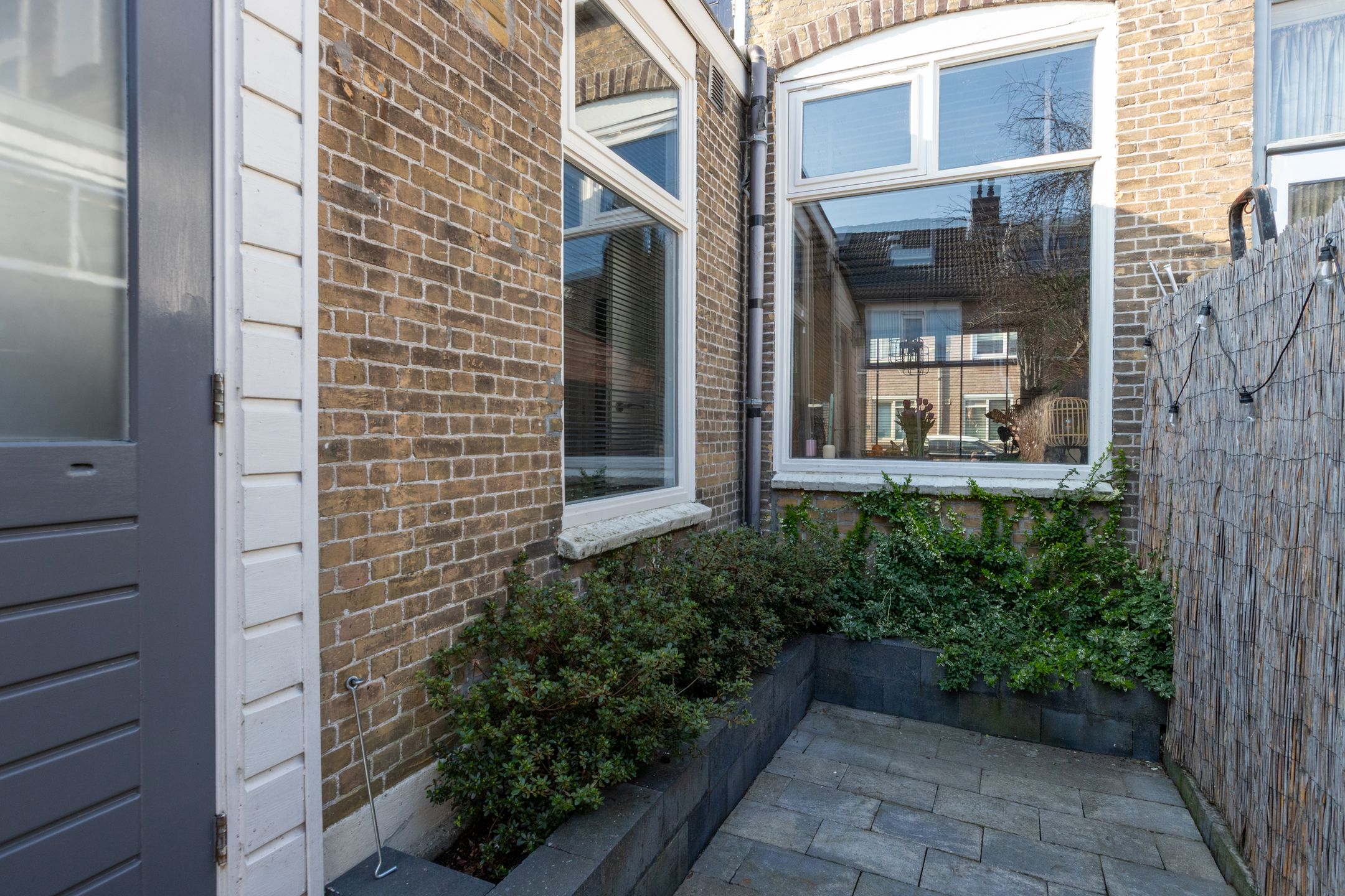 Photo 42 of P.C. Bothstraat 28