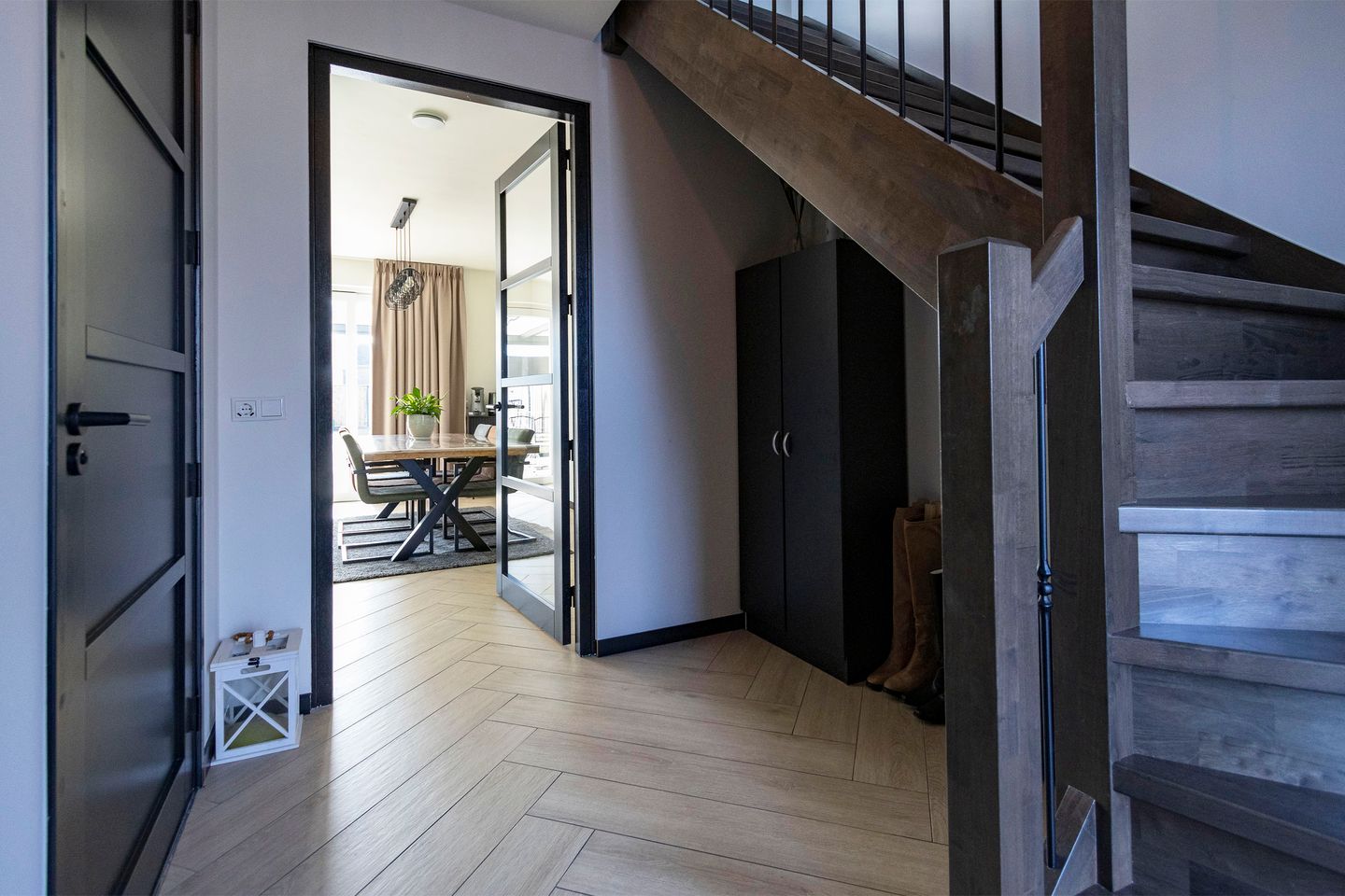 Photo 5 of Teunestraat 2