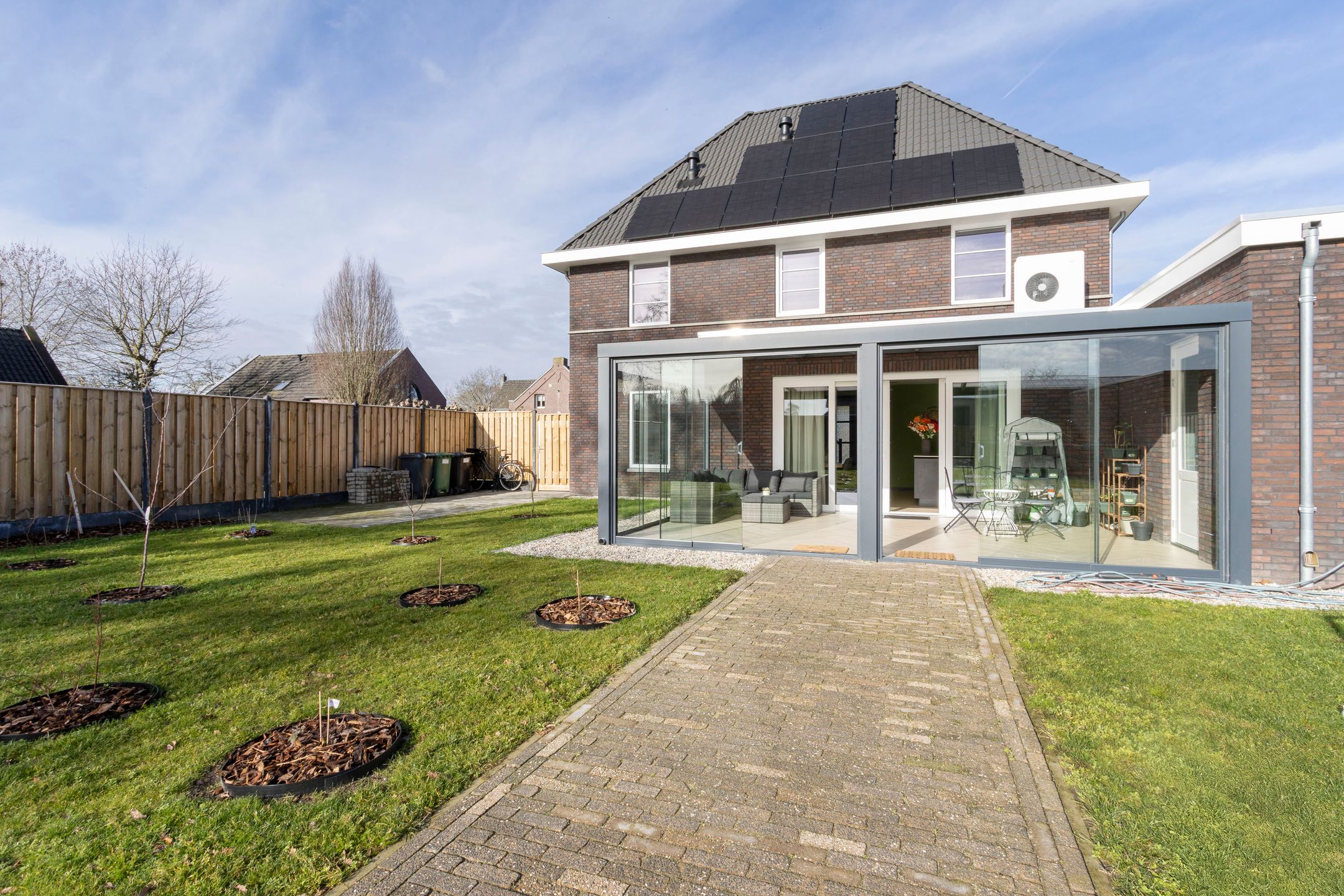 Photo 48 of Teunestraat 2
