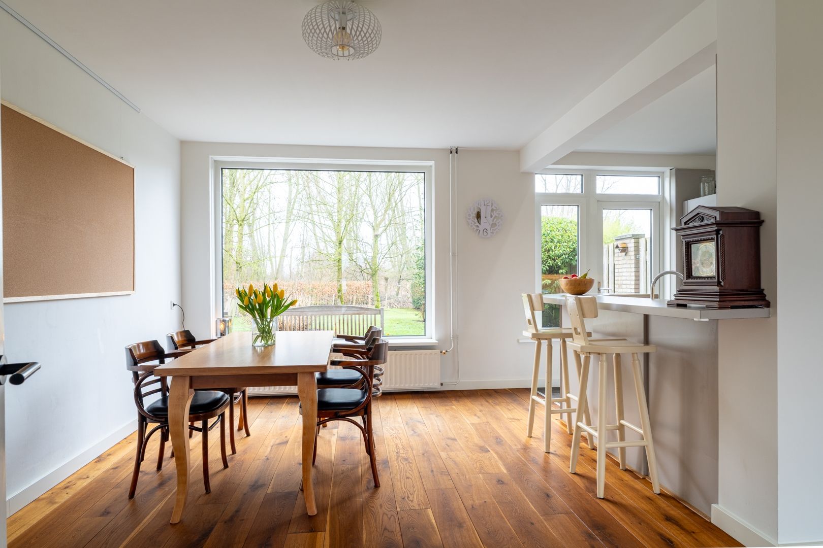 Photo 15 of Dokter van Vuurestraat 58