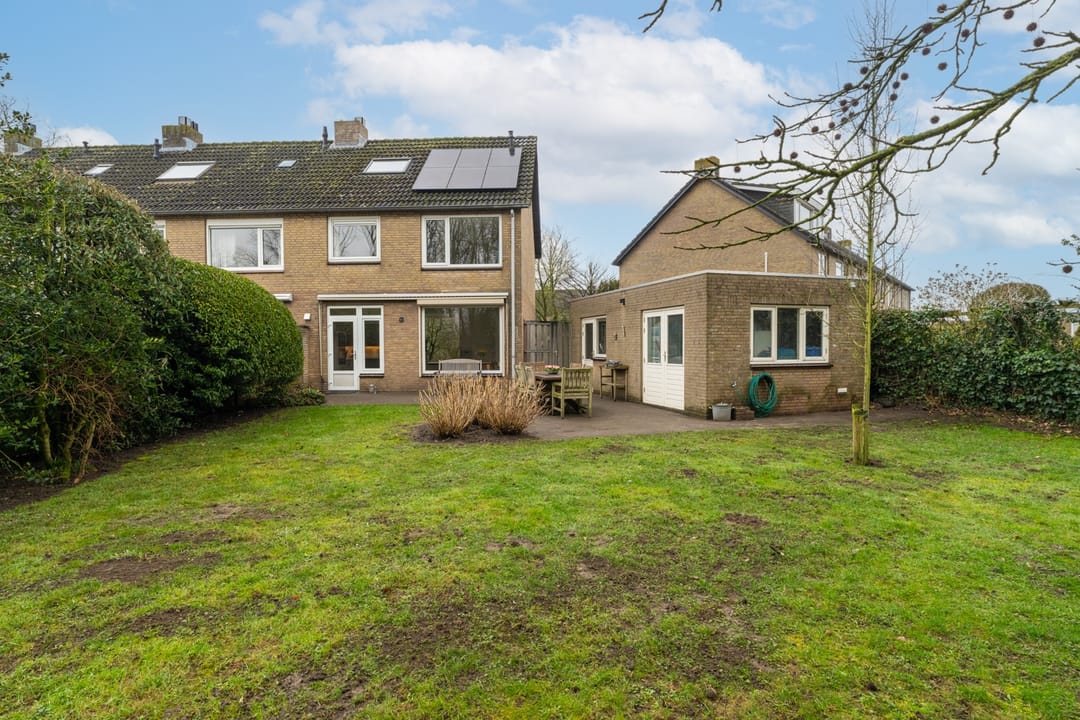 Photo 32 of Dokter van Vuurestraat 58