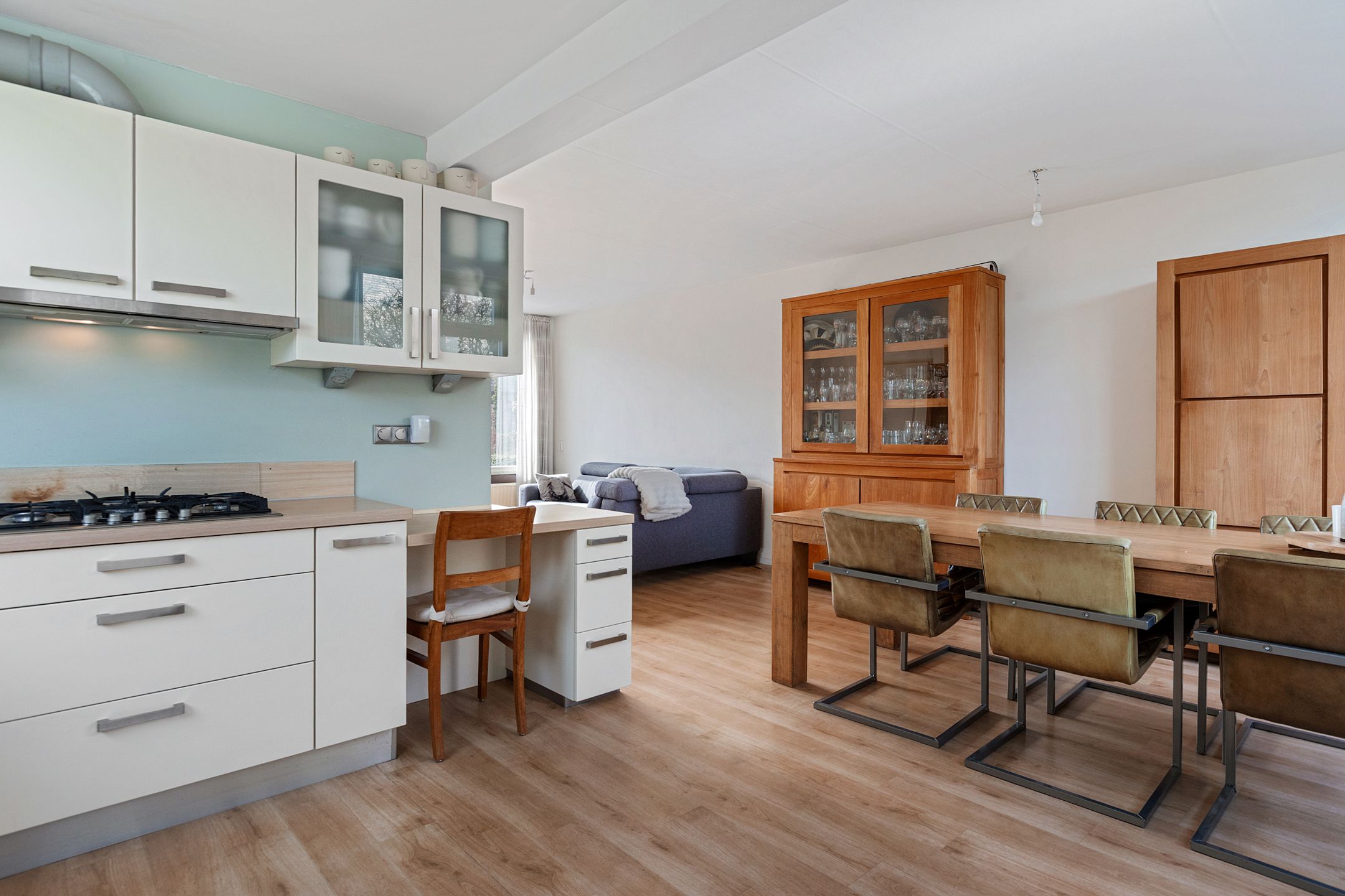 Photo 15 of Oosterdstraat 37