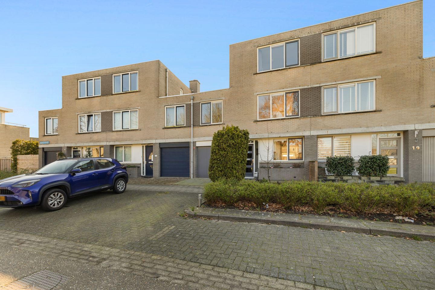 Photo 1 of Rolling Stonesstraat 17