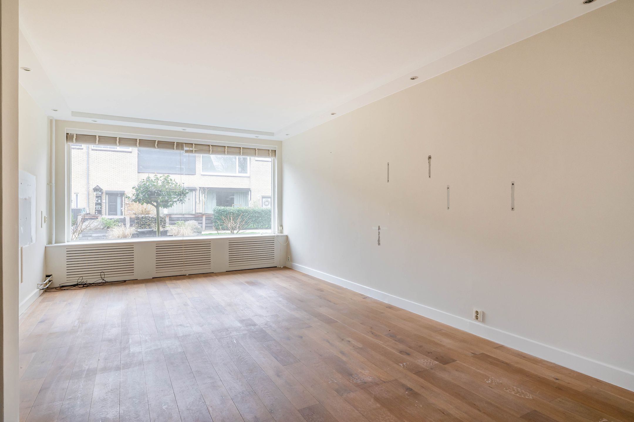 Photo 9 of Van Houtenstraat 44