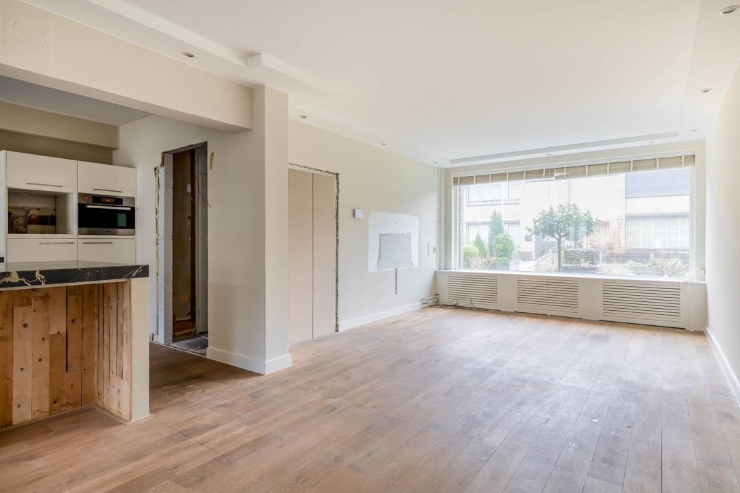 Photo 11 of Van Houtenstraat 44