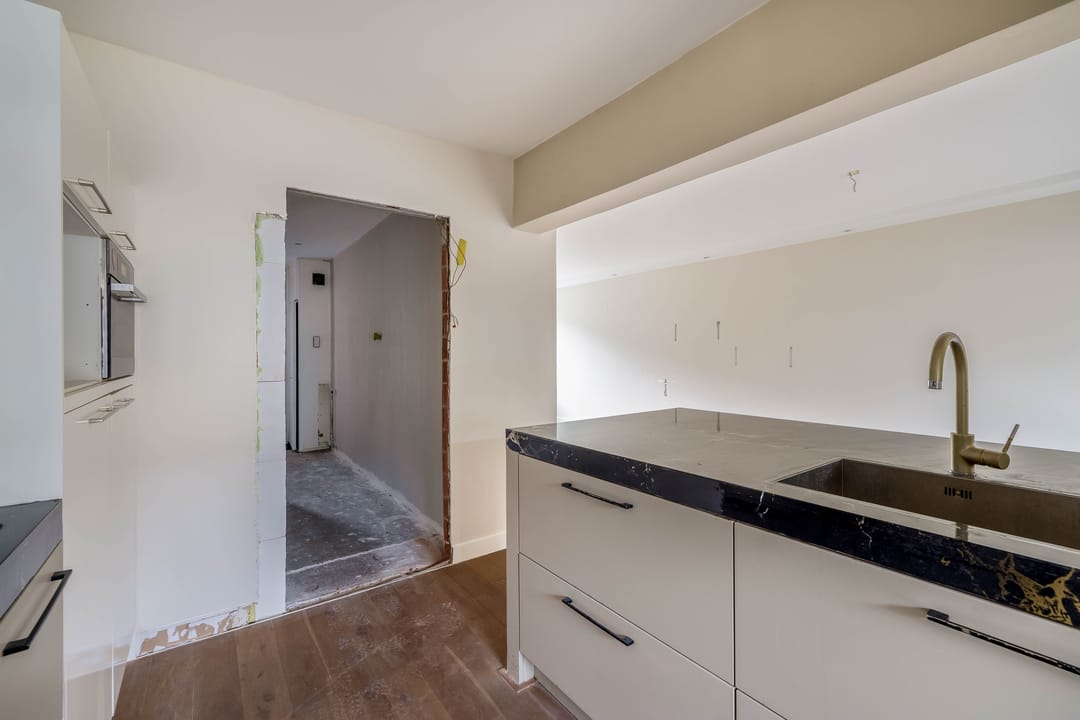 Photo 17 of Van Houtenstraat 44