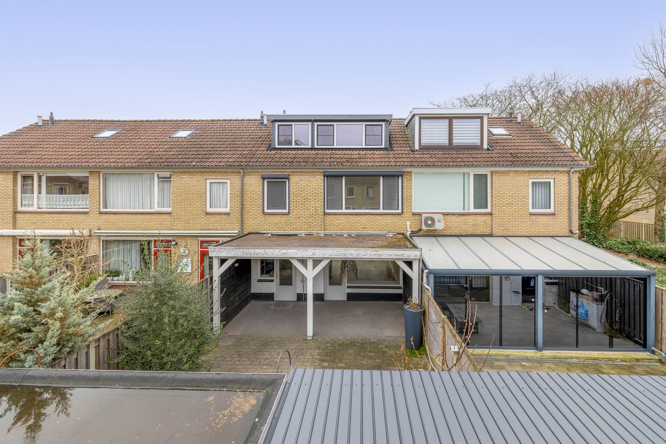 Photo 21 of Van Houtenstraat 44