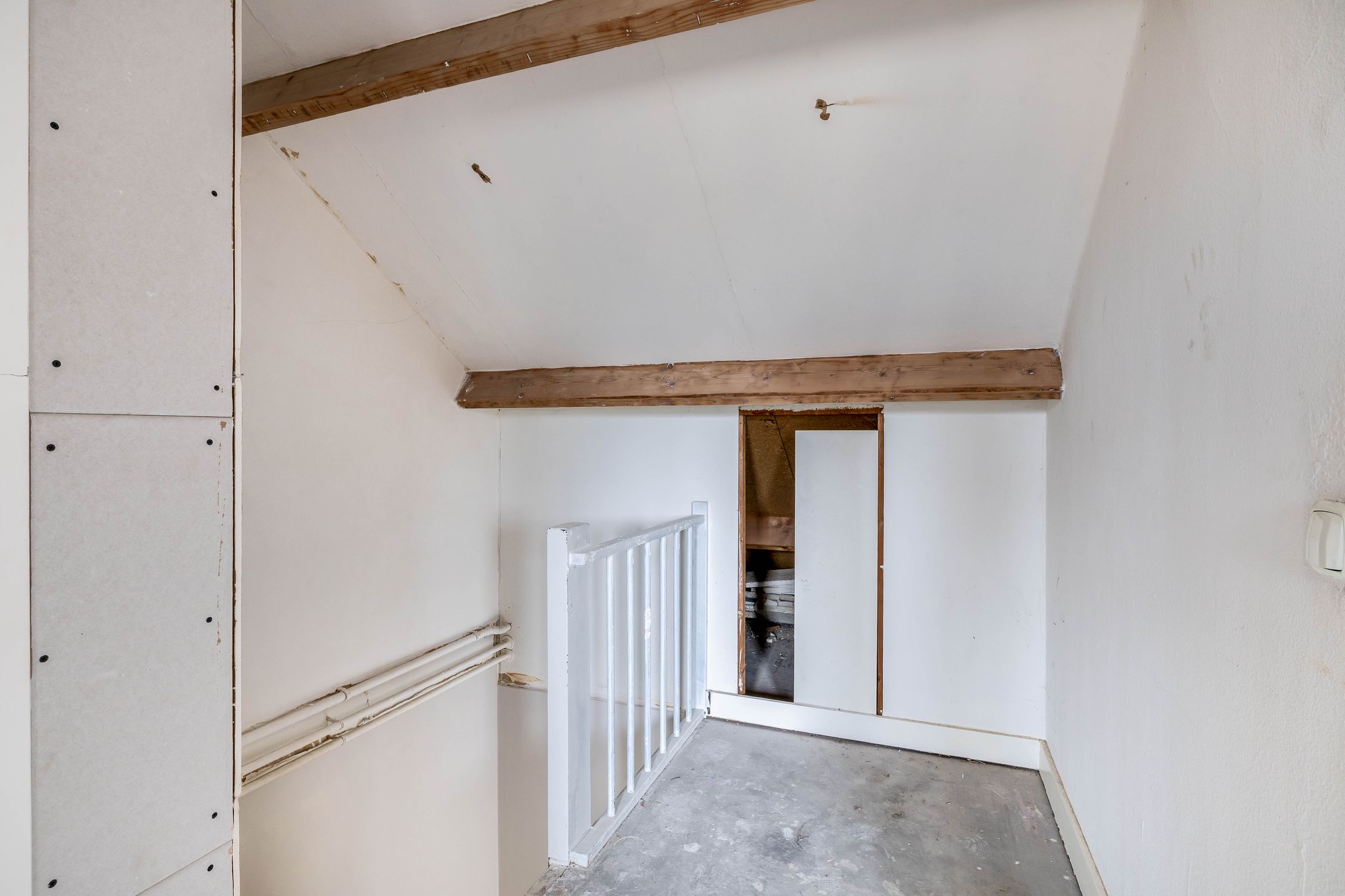 Photo 33 of Van Houtenstraat 44