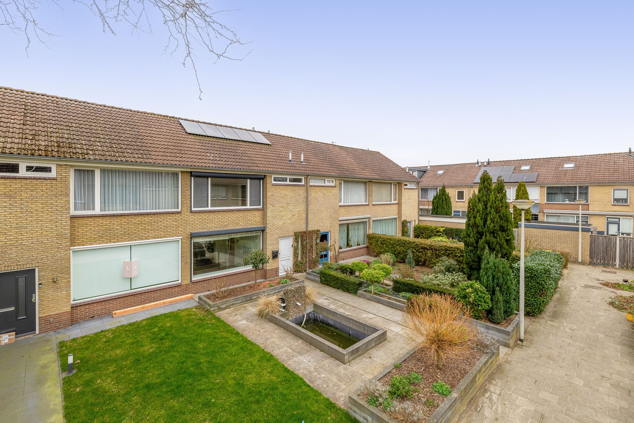 Photo 42 of Van Houtenstraat 44