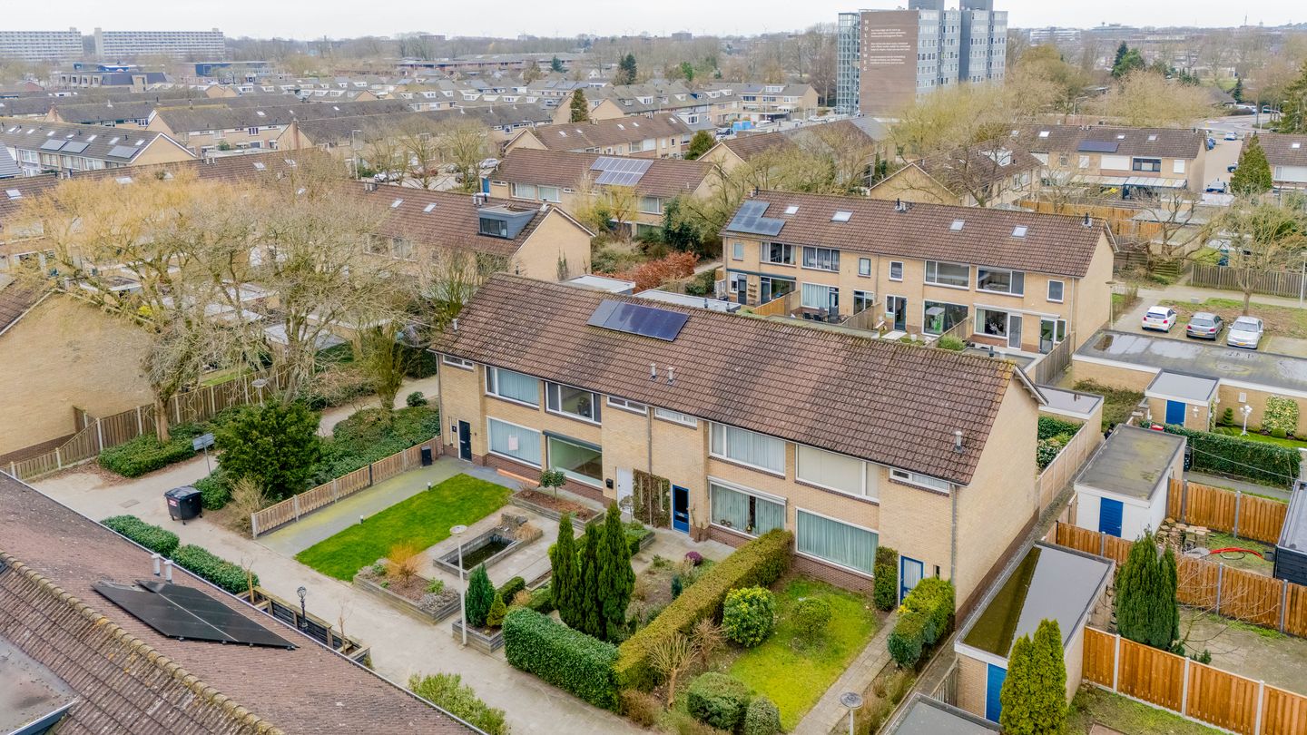 Photo 55 of Van Houtenstraat 44