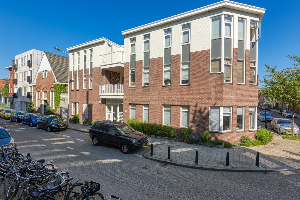 Photo 3 of Witte de Withstraat 123