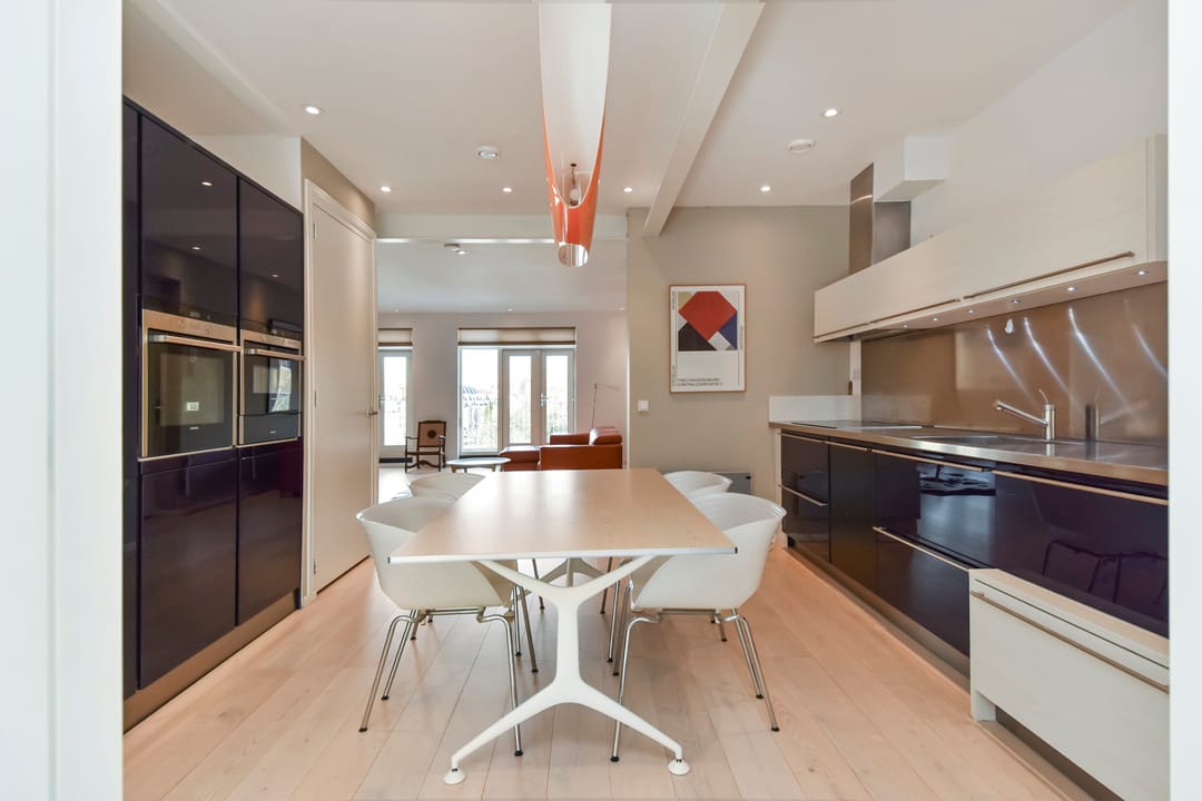 Photo 13 of Witte de Withstraat 123