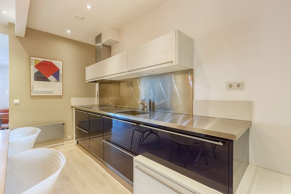 Photo 18 of Witte de Withstraat 123