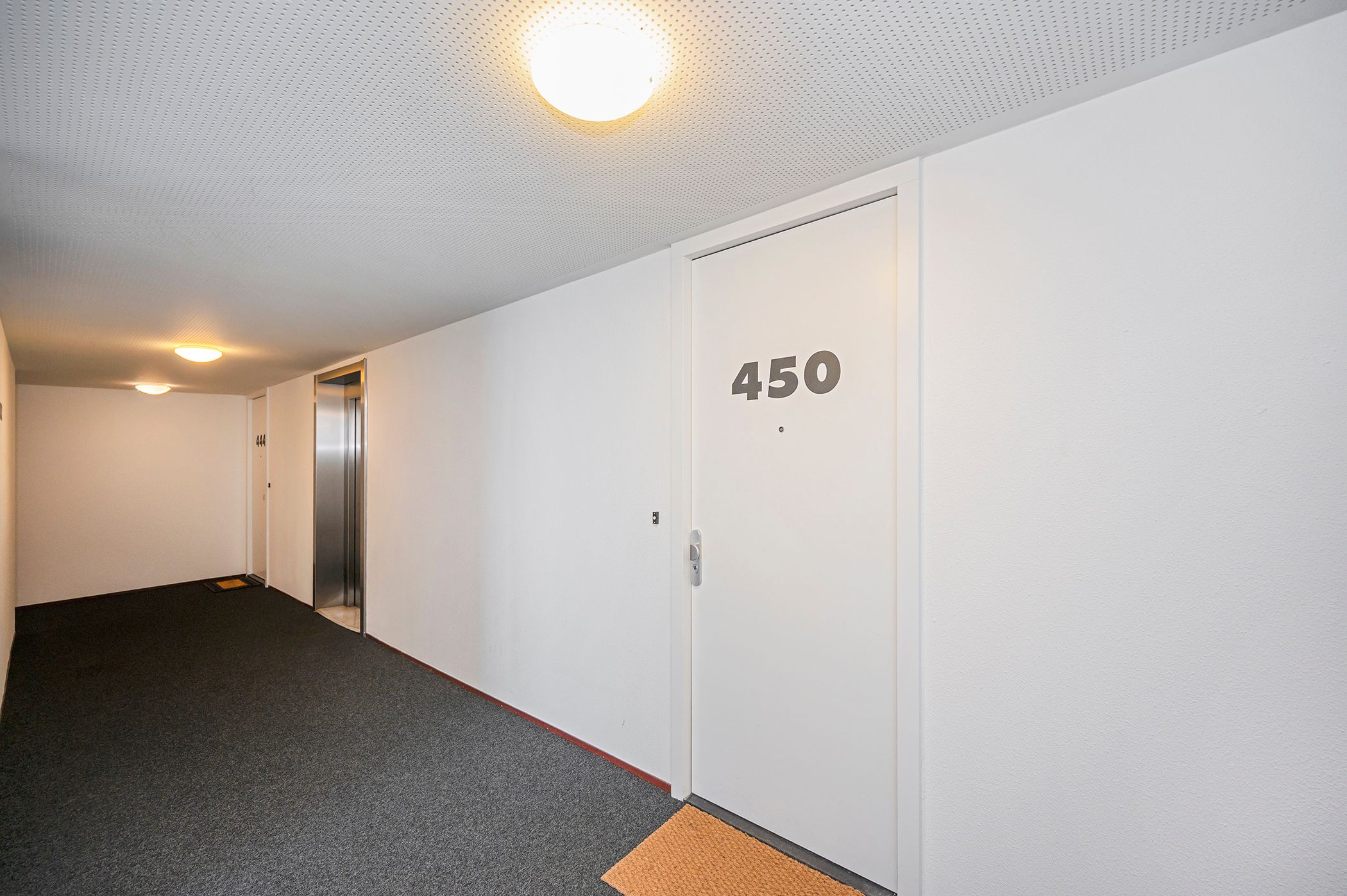 Foto 18 van Carolina MacGillavrylaan 450