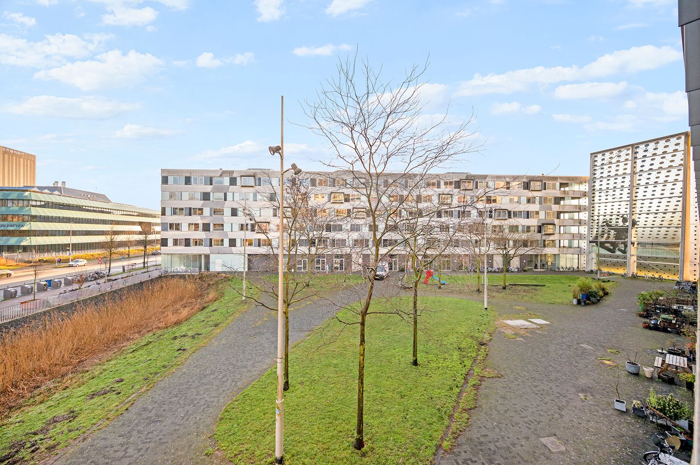 Foto 19 van Carolina MacGillavrylaan 450