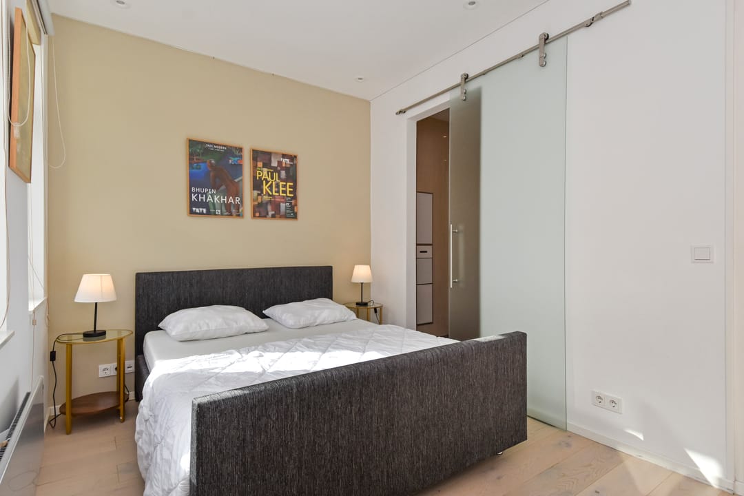 Photo 26 of Witte de Withstraat 123