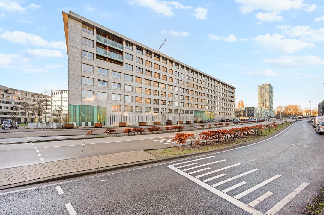 Foto 28 van Carolina MacGillavrylaan 450