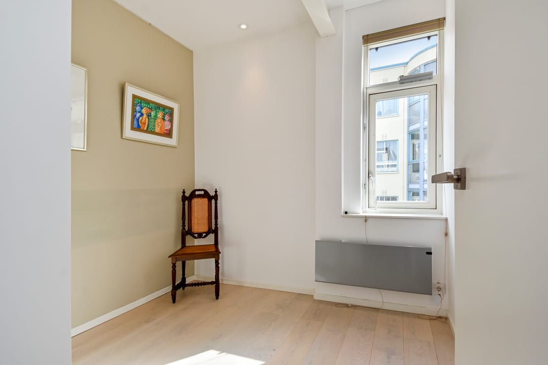 Photo 32 of Witte de Withstraat 123